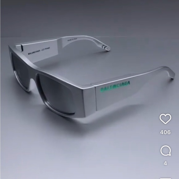 Balenciaga LED sunglasses in silver - Picture 13 of 15